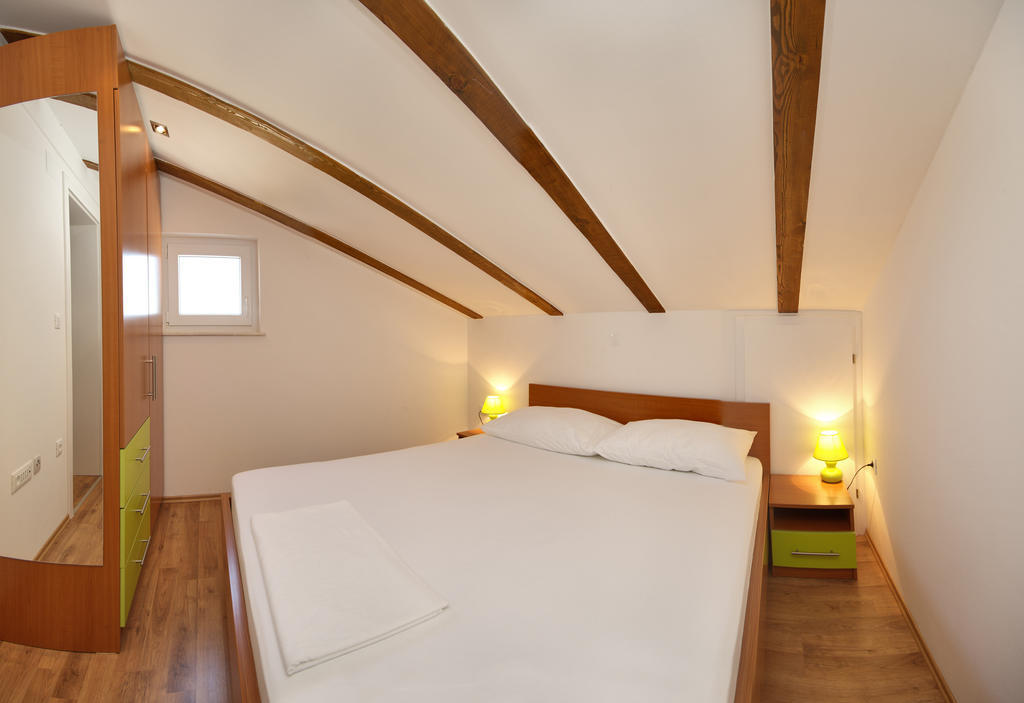 Apartmani Gavran Sevid Δωμάτιο φωτογραφία