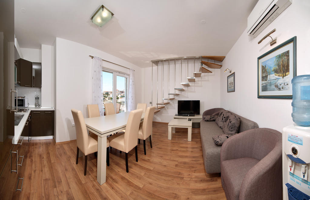Apartmani Gavran Sevid Δωμάτιο φωτογραφία