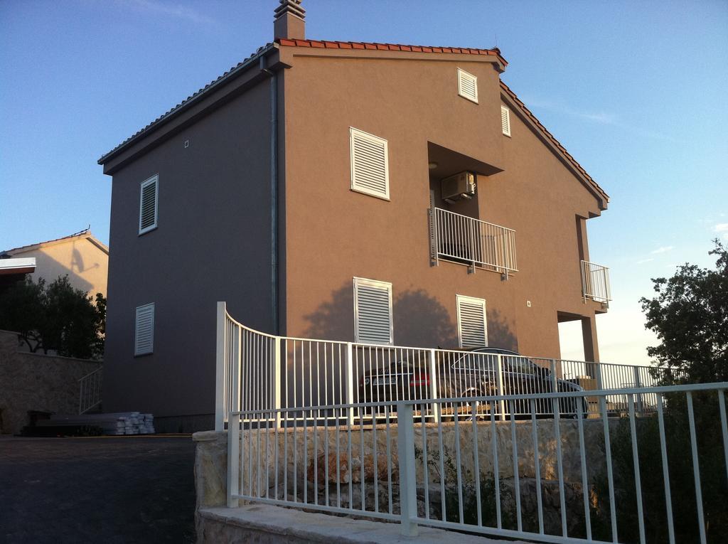 Apartmani Gavran Sevid Εξωτερικό φωτογραφία